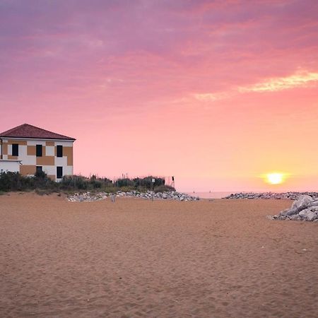 Residence Valbella Con Piscina Bibione Eksteriør bilde
